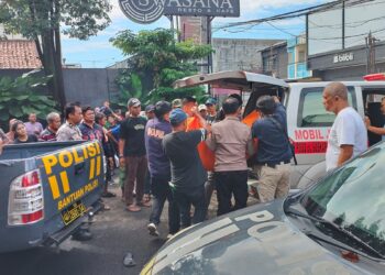 Warga Seladarma Temukan Mayat Mengambang di Kolam Rumah Makan