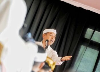 Gubernur Jabar Dukung Kajian Akademik Prasasti Batutulis dan Mahkota Binokasih, Ini Alasannya 5 Gubernur Jabar Dukung Kajian Akademik Prasasti Batutulis dan Mahkota Binokasih, Ini Alasannya
