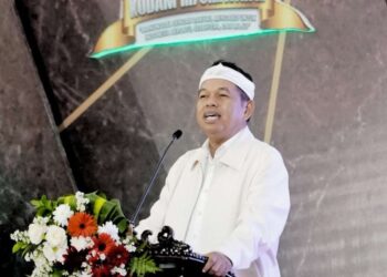 Gubernur KDM Larang Kepala Sekolah Terima Siswa Titipan di Sekolah Maung 4 Gubernur KDM Larang Kepala Sekolah Terima Siswa Titipan di Sekolah Maung