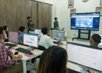 Disnaker Kota Bandung Gelar Pelatihan AI, Peserta: Membuka Pengetahuan Baru 4 Disnaker Kota Bandung Gelar Pelatihan AI, Peserta: Membuka Pengetahuan Baru