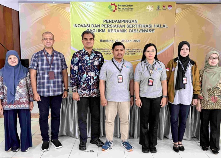 Kemenperin Siapkan IKM Alat Makan Keramik Penuhi Sertifikasi Halal