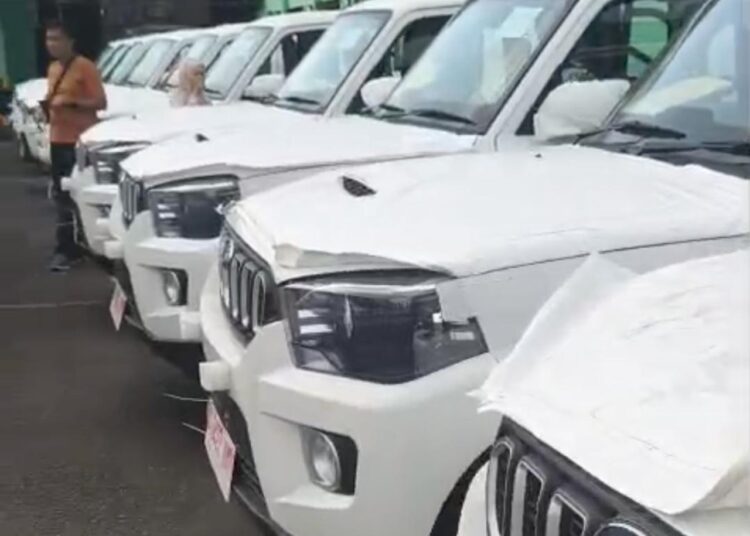 50 Unit Pick Up KDMP Tiba di Kodim 0612 Tasikmalaya Tanpa Surat Lengkap, Kasdim Minta Dokumen Segera Diselesaikan 1 50 Unit Pick Up KDMP Tiba di Kodim 0612 Tasikmalaya Tanpa Surat Lengkap, Kasdim Minta Dokumen Segera Diselesaikan