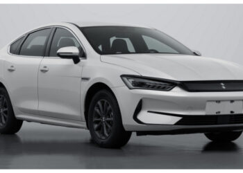 Sedan Listrik BYD Linghui e9 Resmi Meluncur dengan Jarak Tempuh 605 Km