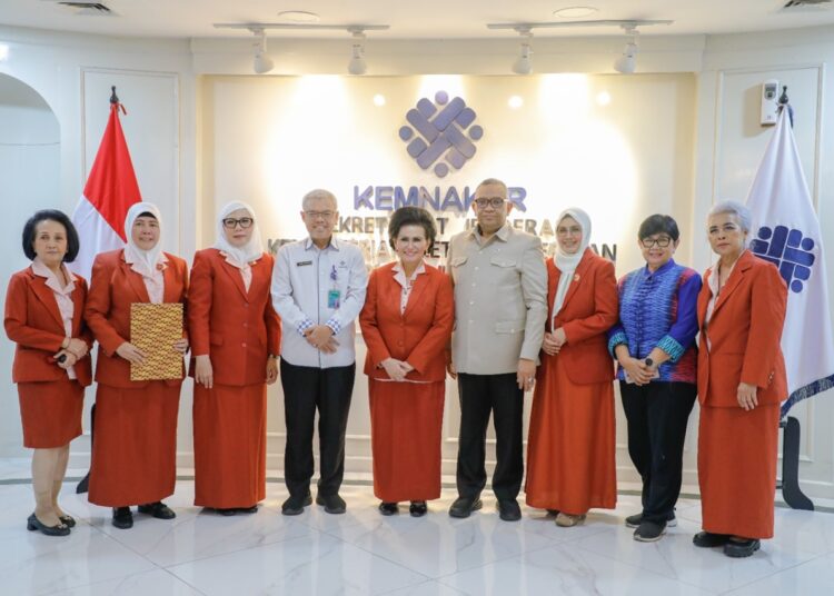 Kemnaker–Kowani Perkuat Sinergi untuk Peningkatan Keterampilan dan Akses Kerja Perempuan 1 Kemnaker–Kowani Perkuat Sinergi untuk Peningkatan Keterampilan dan Akses Kerja Perempuan