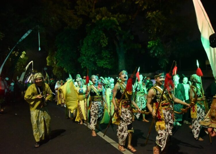 Kirab Budaya Milangkala Tatar Sunda "Lembur Diurus Kota Ditata" 1 Kirab Budaya Milangkala Tatar Sunda “Lembur Diurus Kota Ditata”