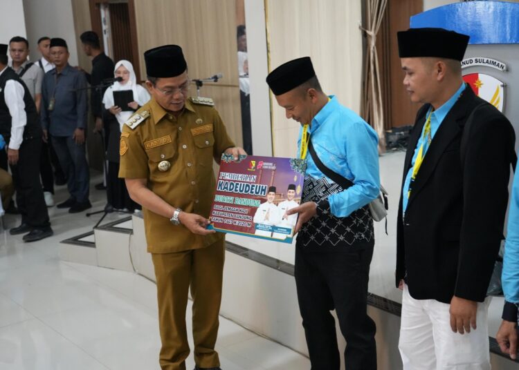 Didominasi Perempuan dan Lansia, 500 Jemaah Haji Kabupaten Bandung dapat “Kadeudeuh” dari KDS