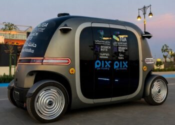 Uji RoboBus Tanpa Supir di Masjid Quba