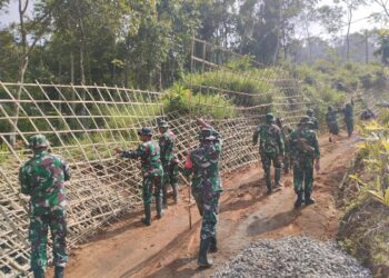 BSMSS  Kodim 0615/Kuningan TA. 2026 Garap Pengerasan Jalan Desa di Ciawi Tali