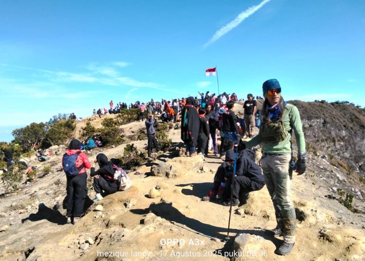 Waspadalah Gunung Ciremai Dikhawatirkan Erupsi, Ada Temuan Jejak Sesar Aktif Purba