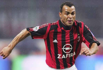 AC Milan Terpuruk, Cafu Tetap Yakin dengan Kualitas Rossoneri 2 AC Milan Terpuruk, Cafu Tetap Yakin dengan Kualitas Rossoneri