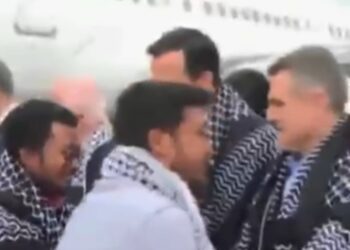 Alhamdulillah, Jurnalis Republika Warga Cicalengka Sudah Bebas dari Tahanan Tentara Israel 3 Alhamdulillah, Jurnalis Republika Warga Cicalengka Sudah Bebas dari Tahanan Tentara Israel