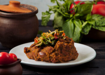 Tips Memasak Rendang agar Cepat Empuk dan Meresap, Mantap Banget! 2 Tips Memasak Rendang agar Cepat Empuk dan Meresap, Mantap Banget!