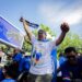 Pesta Persib Juara, Dua Meninggal, Sampah 50 Ton, 35 Taman Rusak dan Minuman Keras Marak. 8 Pesta Persib Juara, Dua Meninggal, Sampah 50 Ton, 35 Taman Rusak dan Minuman Keras Marak.