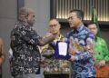 Langkah AKKOPSI Wujudkan Sanitasi Sehat! Dadang Supriatna: Kerugian Akibat TBC di Indonesia Capai Rp40 Triliun per Tahun 6 Langkah AKKOPSI Wujudkan Sanitasi Sehat! Dadang Supriatna: Kerugian Akibat TBC di Indonesia Capai Rp40 Triliun per Tahun