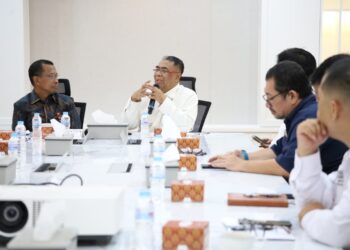 BAZNAS RI dan BPJS Kesehatan Perkuat Sinergi Perlindungan Kesehatan bagi Dhuafa 6 BAZNAS RI dan BPJS Kesehatan Perkuat Sinergi Perlindungan Kesehatan bagi Dhuafa