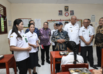 Transformasi Pendidikan 3T: Sekolah Lebih Layak, Murid Melek Digital 2 Transformasi Pendidikan 3T: Sekolah Lebih Layak, Murid Melek Digital