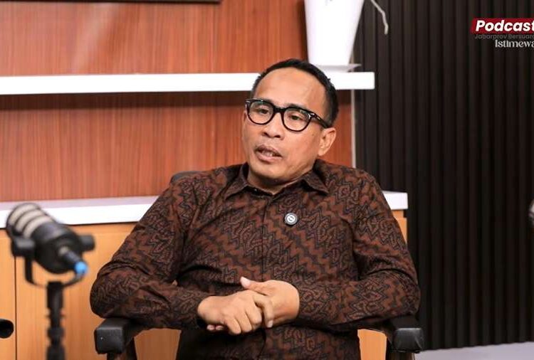 Disdik Jabar Sampaikan Permohonan Maaf Soal Kendala Akses PCMB, Siapkan Solusi 1 Disdik Jabar Sampaikan Permohonan Maaf Soal Kendala Akses PCMB, Siapkan Solusi