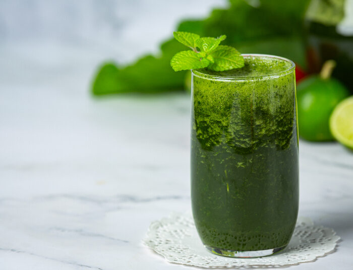 Banyak yang Gak Tahu! Cek Manfaat Jus Seledri Buat Tubuh 1 Banyak yang Gak Tahu! Cek Manfaat Jus Seledri Buat Tubuh