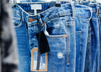 Gini Tips Mencuci Celana Jeans Agar Tidak Pudar, Jangan Sampai Rusak! 1 Tips Mencuci Celana Jeans Agar Tidak Pudar