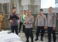 Kapolda Jabar Turun ke Sawah Leles Garut, Dukung Penuh Ketahanan Pangan 16 Kapolda Jabar Turun ke Sawah Leles Garut, Dukung Penuh Ketahanan Pangan
