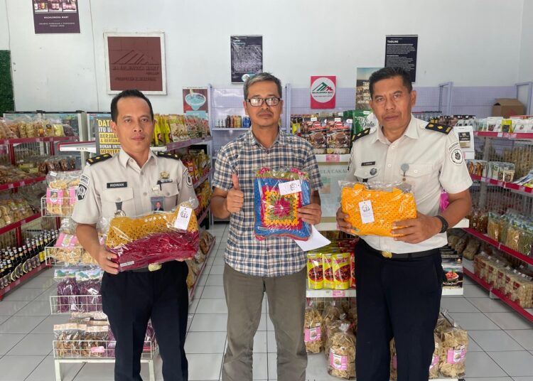 Lewat Produk Karya Warga Binaan, Lapas Majalengka Jalin Kemitraan dengan Pusat Oleh-Oleh