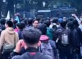 Hingga Malam Ini, Mahasiswa Demo Masih Bertahan di DPRD Jabar, Ribuan Personel Gabungan Disiagakan 15 Hingga Malam Ini, Mahasiswa Demo Masih Bertahan di DPRD Jabar, Ribuan Personel Gabungan Disiagakan