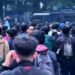 Hingga Malam Ini, Mahasiswa Demo Masih Bertahan di DPRD Jabar, Ribuan Personel Gabungan Disiagakan 8 Hingga Malam Ini, Mahasiswa Demo Masih Bertahan di DPRD Jabar, Ribuan Personel Gabungan Disiagakan