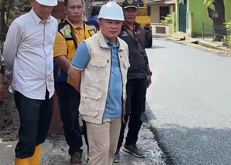 Jalan Citapen-Cengal-Cikeleng 10 Tahun Dibiarkan Rusak Kini Mulai Diperbaiki 1 Jalan Citapen-Cengal-Cikeleng 10 Tahun Dibiarkan Rusak Kini Mulai Diperbaiki
