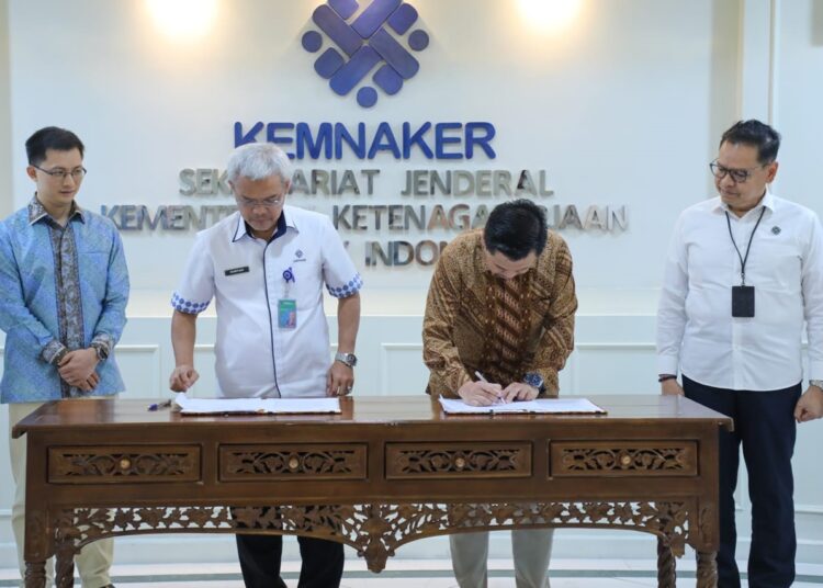 Kemnaker dan Huawei Perkuat Sinergi Pengembangan SDM melalui Pendidikan Vokasi dan Industri 1 Kemnaker dan Huawei Perkuat Sinergi Pengembangan SDM melalui Pendidikan Vokasi dan Industri