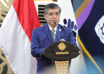 Menaker Bawa Pesan Prabowo, Indonesia Perkuat Perlindungan Awak Kapal Perikanan 4 Menaker Bawa Pesan Prabowo, Indonesia Perkuat Perlindungan Awak Kapal Perikanan