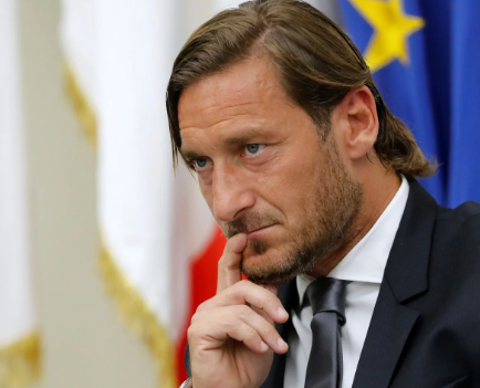 AS Roma Siapkan Peran Baru untuk Francesco Totti 1 AS Roma Siapkan Peran Baru untuk Francesco Totti