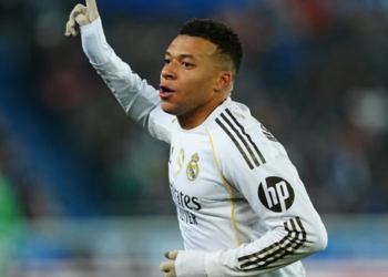 Gol Keras Mbappé Antar Prancis Memimpin atas Irak di Babak Pertama 2 Gol Keras Mbappé Antar Prancis Memimpin atas Irak di Babak Pertama