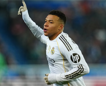 Gol Keras Mbappé Antar Prancis Memimpin atas Irak di Babak Pertama 1 Gol Keras Mbappé Antar Prancis Memimpin atas Irak di Babak Pertama