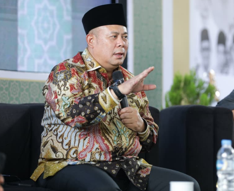 Dilantik Jadi Ketua MPP KAC, Cucun Ajak Alumni Cipasung Perkuat Kebersamaan 1 Dilantik Jadi Ketua MPP KAC, Cucun Ajak Alumni Cipasung Perkuat Kebersamaan