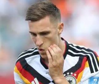 Mimpi Jerman Terancam? Schlotterbeck Cedera Parah di Tengah Perjalanan Piala Dunia 1 Mimpi Jerman Terancam? Schlotterbeck Cedera Parah di Tengah Perjalanan Piala Dunia