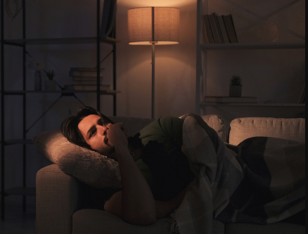 Pikiran Tak Kunjung Tenang Saat Mau Tidur? Ini Penyebabnya! 1 Pikiran Tak Kunjung Tenang Saat Mau Tidur? Ini Penyebabnya!