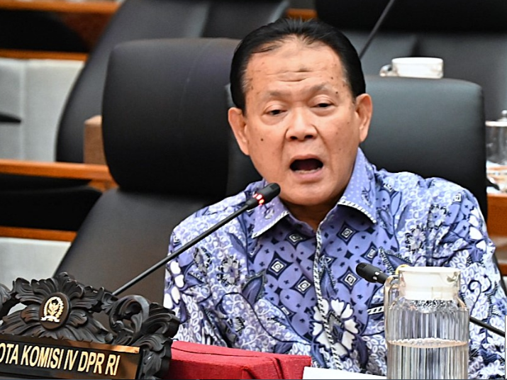 Ilegal Fishing Masih Marak, DPR Minta Tindakan Tegas 1 Ilegal Fishing Masih Marak, DPR Minta Tindakan Tegas