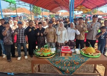 Wayang Golek dan Seni Ketangkasan Domba Garut Warnai Hari Jadi Desa Pakubeureum Ke‑105 2 Wayang Golek dan Seni Ketangkasan Domba Garut Warnai Hari Jadi Desa Pakubeureum Ke‑105