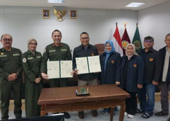 Universitas Jenderal Achmad Yani MoU dengan KONI Kota Bandung, Dorong Atlet Tempuh Pendidikan Tinggi. 2 Universitas Jenderal Achmad Yani MoU dengan KONI Kota Bandung, Dorong Atlet Tempuh Pendidikan Tinggi.