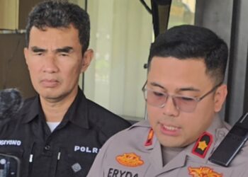 Ibu Paruh Baya Jadi Korban Jambret Selepas Keluar dari ATM 4 Ibu Paruh Baya Jadi Korban Jambret Selepas Keluar dari ATM