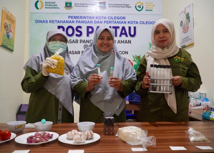 Bapanas Dorong Perluasan Pos Pantau PAS AMAN untuk Perkuat Pengawasan Keamanan Pangan di Pasar Rakyat 1 Bapanas Dorong Perluasan Pos Pantau PAS AMAN untuk Perkuat Pengawasan Keamanan Pangan di Pasar Rakyat