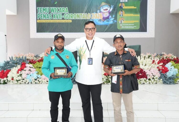 BULOG Sapa Petani dan Nelayan di Forum Temu Wicara PENAS XVII, Komitmen Kawal Swasembada Pangan 1 BULOG Sapa Petani dan Nelayan di Forum Temu Wicara PENAS XVII, Komitmen Kawal Swasembada Pangan
